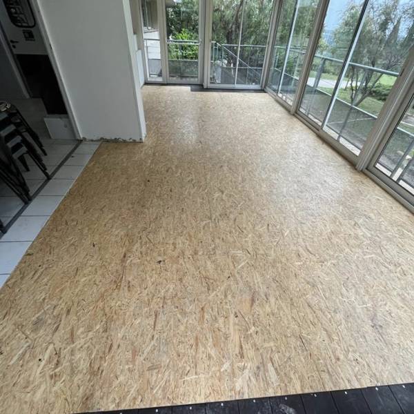 Rénovation et isolation d'un plancher à Saint-Jeannet dans les Alpes Maritimes