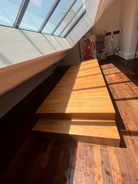 Création d'une verrière et d'une estrade dans un appartement à Cannes